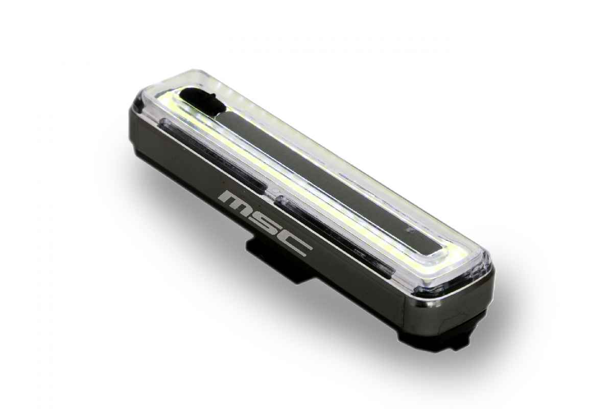 bcprisme/30002_lumiere_avant_200_lumens_msc_rechargeable_