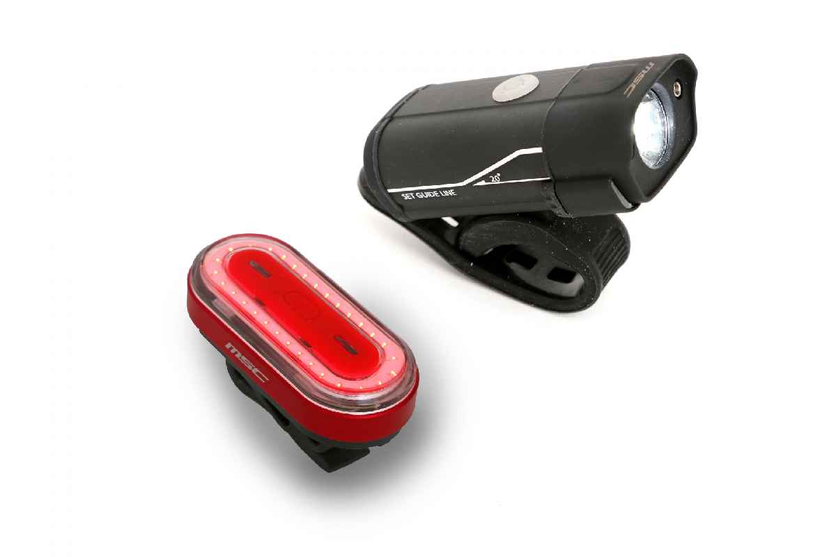 bcprisme/30007_lumiere_avant_500_lumens_+_arriere_50_lumens_msc